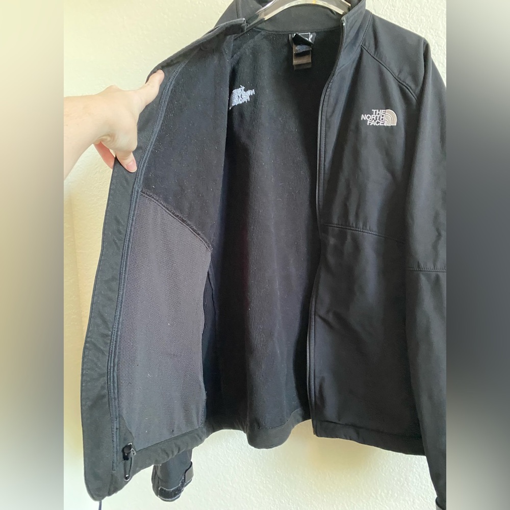 The North Face Windstopper Softshell Jacket - image 4